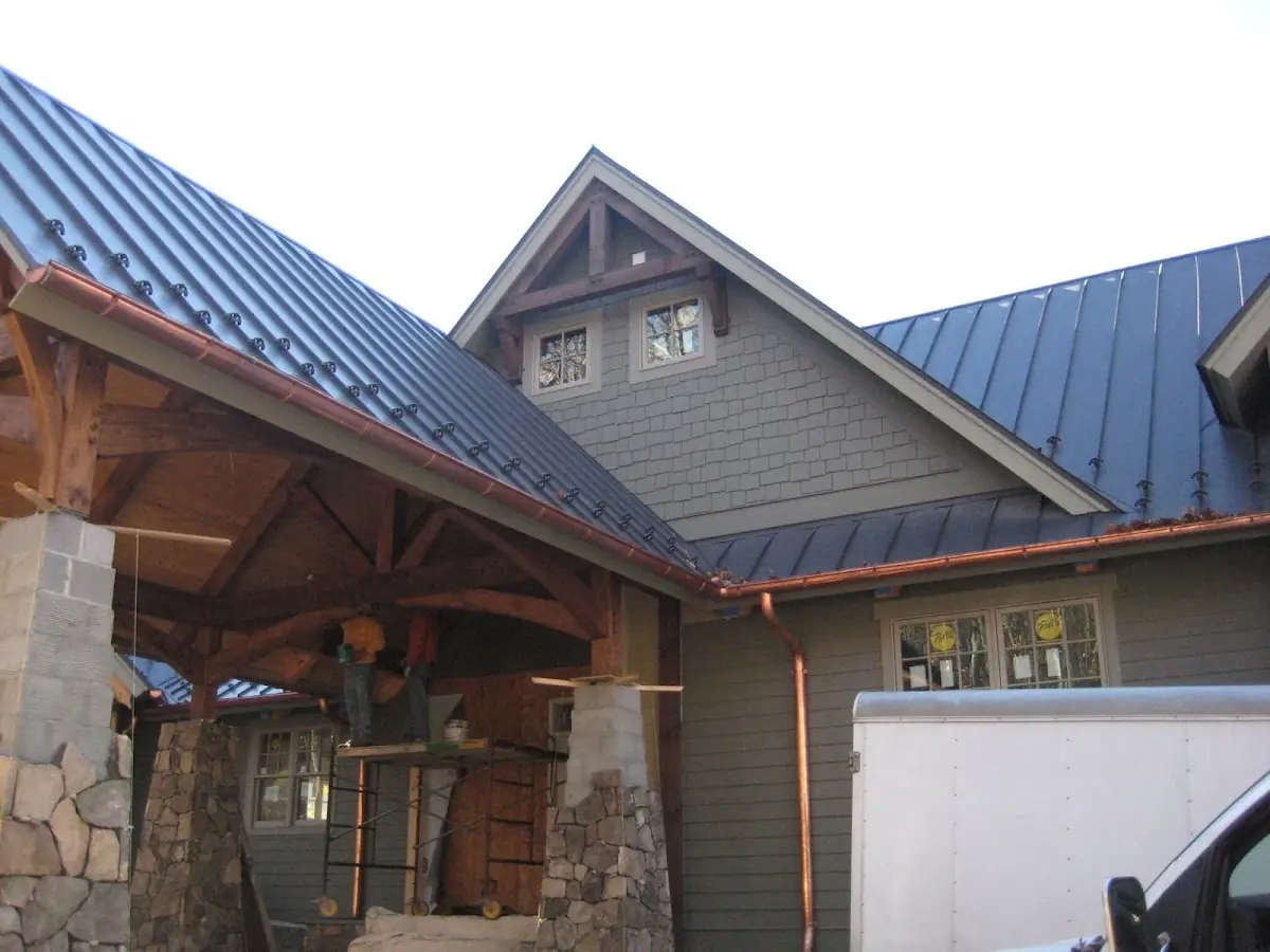 Craftsman Roofing team delivering quality roofing work in Sunnydale